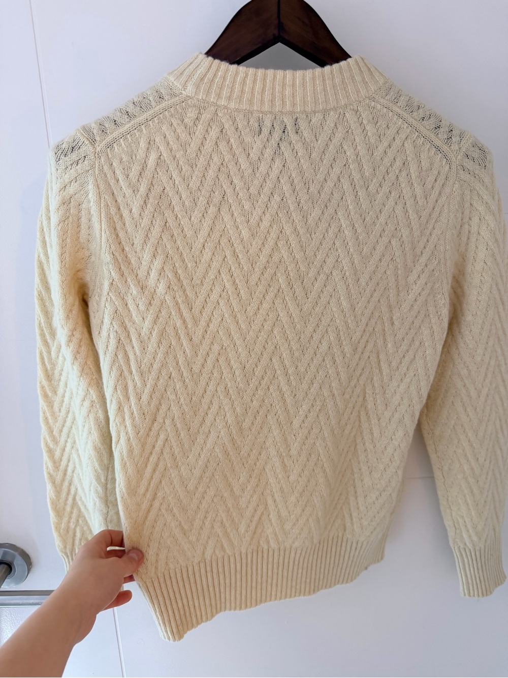 Patagonia Cream Chevron-Knit Crew Sweater - Picture 5 of 13